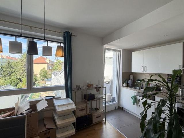 Hofseitig & ruhig – moderne 2 Zimmer Wohnung mit großem Balkon | ZELLMANN IMMOBILIEN