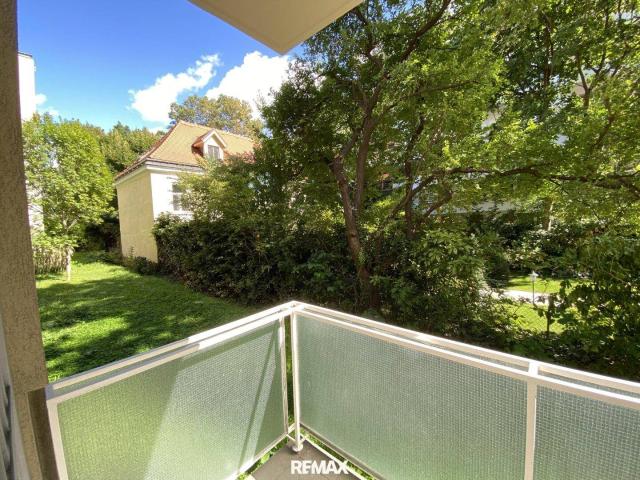Hofseitige Balkonwohnung mit Grünblick im Währinger Ursulinenhof!