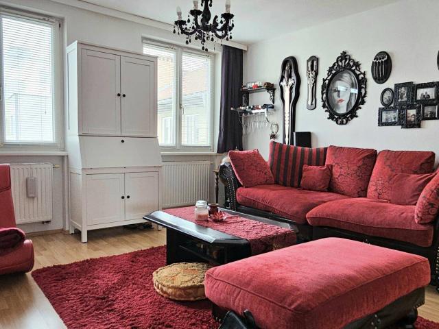 Hofseitige Wohnung mit Charme und separater Loggia nahe dem Hauptplatz Thermische Sanierung in Arbeit
