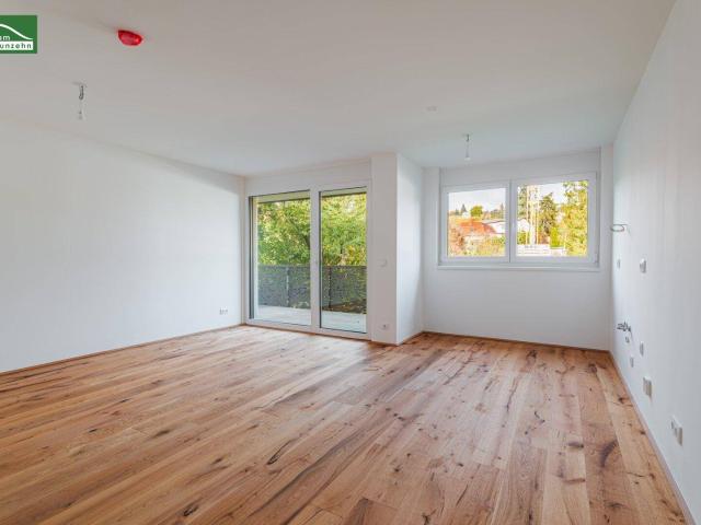 Hofseitiger Erstbezug mit großem Balkon in Rodaun Hochwertig & nachhaltig ausgestattet!