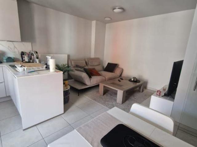 Hofstade Aalst, 1 slpk Appartement met autostaanplaats.