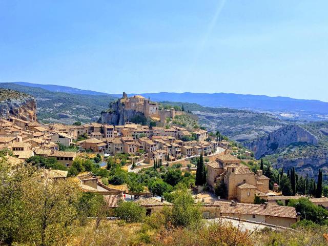 HOGAR CON VISTAS A ALQUÉZAR