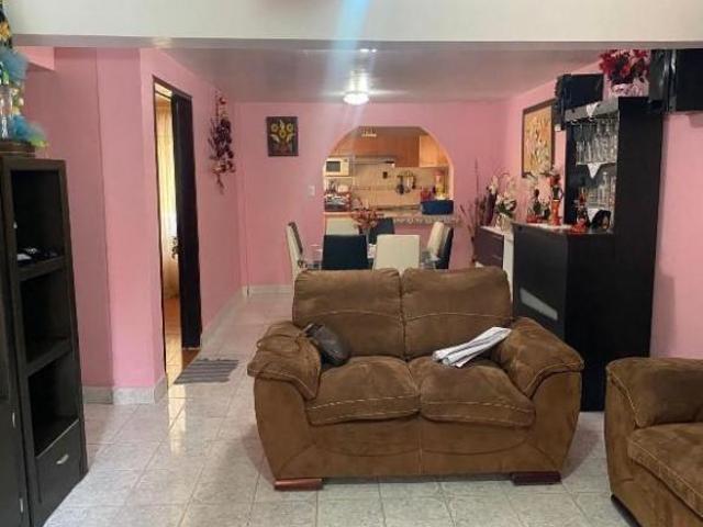 ¡HOGAR FAMILIAR EN JARDINES DE MORELOS!