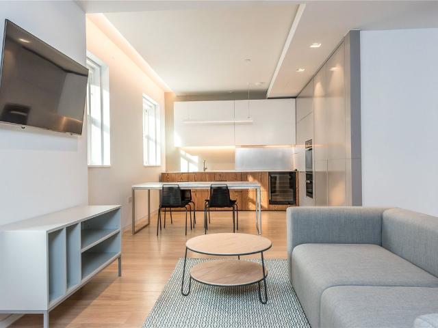 Hogarth House, 61 Bartholomew Close, London EC1A, 2 bed flat to rent, £4,750 pcm | PrimeLocation