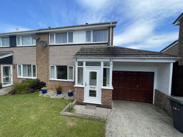 Hogarth Rise, Dronfield Woodhouse S18, 3 bed semi detached house to rent, £1,250 pcm | PrimeLocation