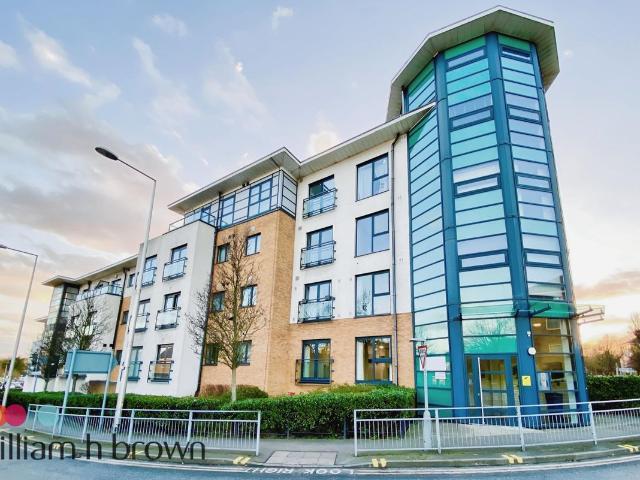 Hogg Lane, Grays RM17, 1 bed flat to rent, £1,200 pcm | PrimeLocation