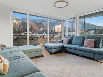 Hohenems: moderne Dachgeschosswohnung mit über 100m² Wohnfläche und ca. 90m² Terasse!