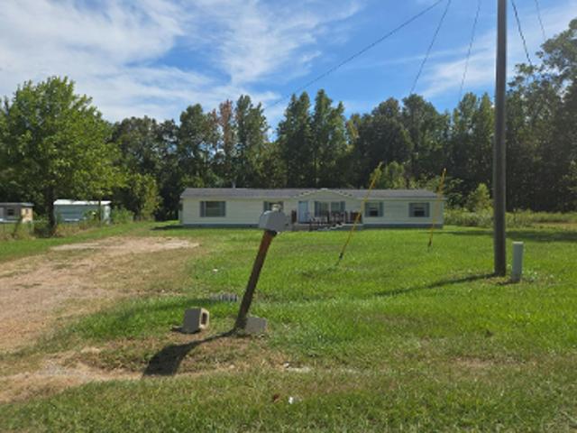 Holt Meadows Rd