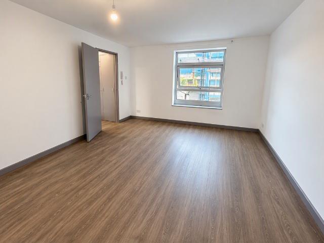 Holyhead Road, Birmingham B21, 1 bed flat to rent, £875 pcm | PrimeLocation
