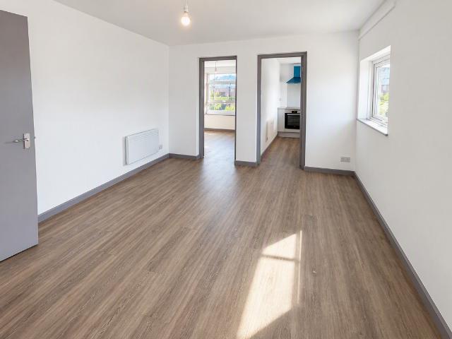 Holyhead Road, Birmingham B21, 1 bed flat to rent, £875 pcm | PrimeLocation