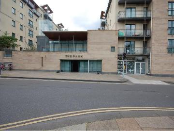 Holyrood Road, Edinburgh EH8, 2 bed flat to rent, £1,700 pcm | PrimeLocation