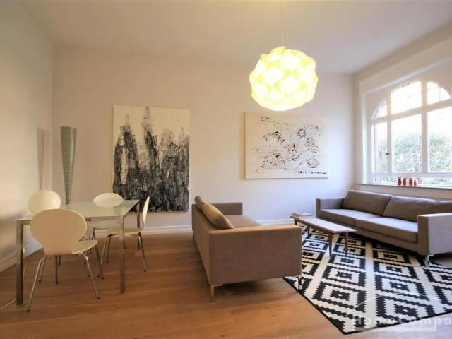 Holzhausen 8047520, best Location, beautiful flat