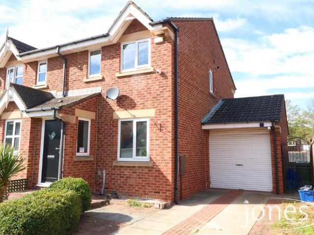 Holburn Park, Stockton on Tees,TS19 8BH 2 bed terraced house to rent £795 pcm £183 pw