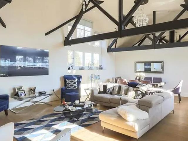 Holcombe House, The Ridgeway, London, NW7 4EB, United Kingdom | 5 bed apartment for rent #123041664 | Rentberry