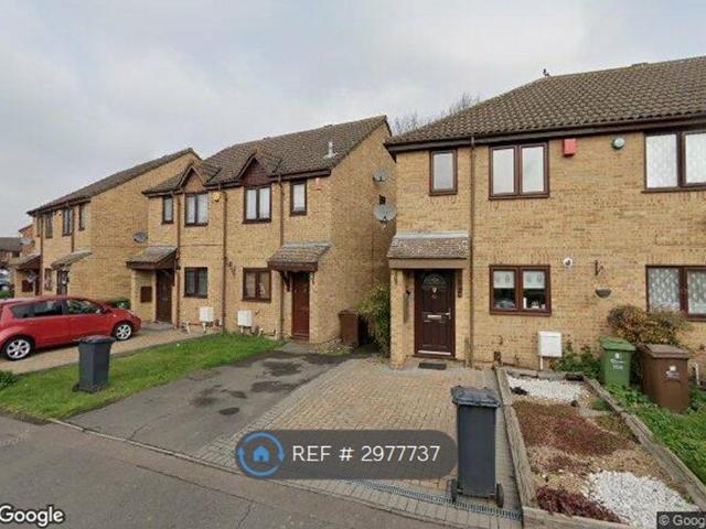 Holden Close, Dagenham RM8, 2 bed semi detached house to rent, £1,800 pcm | PrimeLocation