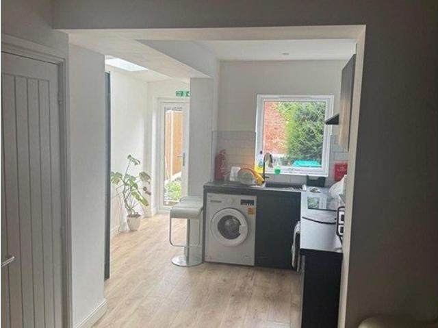 Holden Street, Mansfield NG18, 3 bed terraced house to rent, £1,025 pcm | PrimeLocation