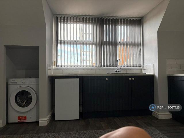 Holderness Road, Hull, HU8 1 bed flat to rent £600 pcm £138 pw