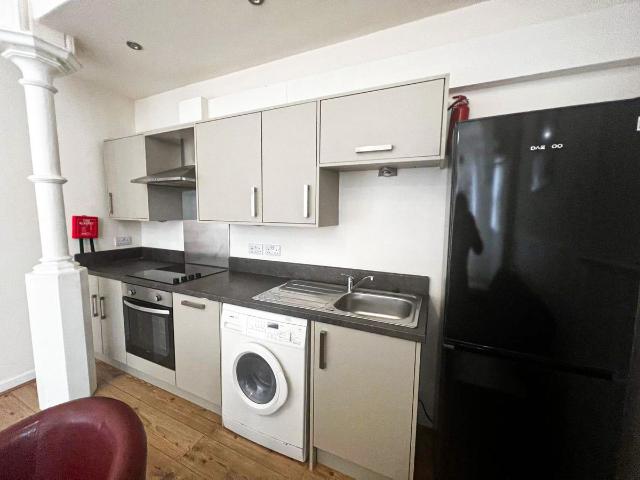 Holderness Road, Hull HU9, 2 bed flat to rent, £700 pcm | PrimeLocation