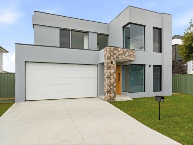 HOLDING DEPOSIT RECEIVED!