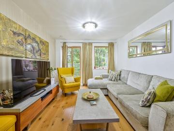 Holford Way, Roehampton, London, SW15 2 bed flat to rent £2,650 pcm £612 pw