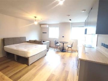 Holgate Court, Western Road, Romford RM1, Studio to rent, £1,295 pcm | PrimeLocation