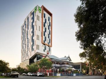 Holiday Inn West Perth