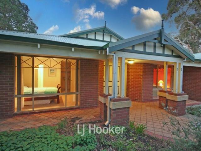 Dunsborough Family Retreat with Holiday Rental Potential