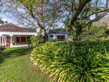 holiday rental property in sought af.