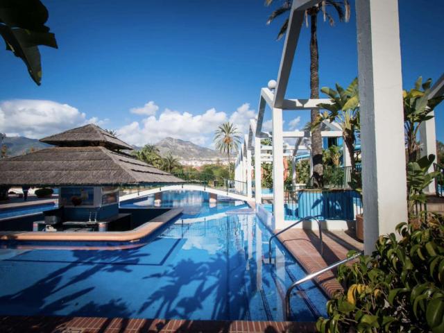 Holidays2Benal Beach Terraza Solarium