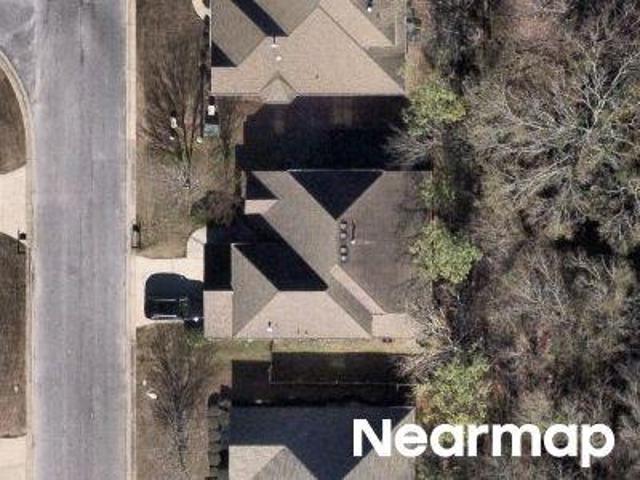 Holland Lakes Dr S