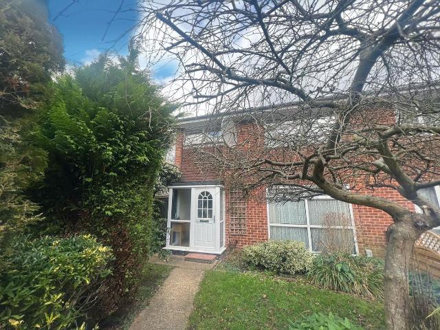 Holland Pines, Bracknell RG12, 4 bed property to rent, £1,850 pcm | PrimeLocation