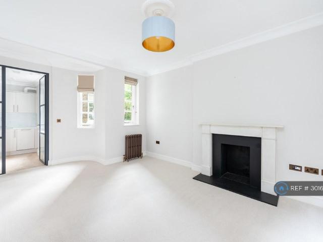 Holland Place, London, W8 2 bed flat to rent £3,900 pcm £900 pw
