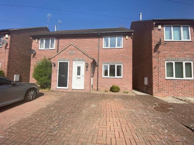 Holland Road, Chesterfield S41, 3 bed property to rent, £850 pcm | PrimeLocation