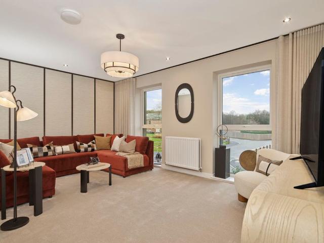 Hollin Bank, Littleborough