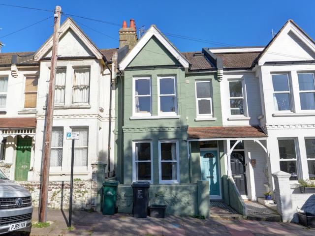 Hollingbury Park Avenue, Brighton BN1 6 bed house to rent £628 pcm £145 pw