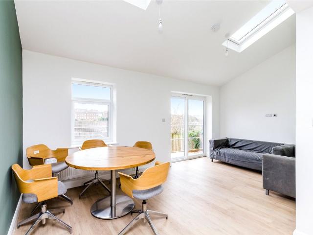 Hollingbury Road, Brighton BN1, 5 bed shared accommodation to rent, £2,600 pcm | PrimeLocation