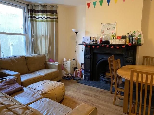 Hollingbury Road, Brighton BN1 7 bed house to rent £672 pcm £155 pw