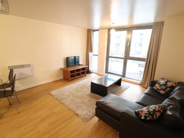 Holliday Street, Birmingham, B1 2 bed apartment to rent £1,200 pcm £277 pw