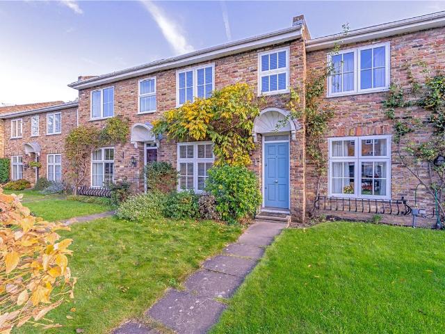 Hollies Close, Twickenham TW1, 3 bed terraced house to rent, £3,500 pcm | PrimeLocation