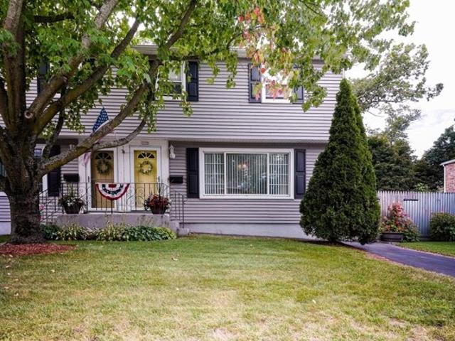Hollis St Unit,lowell, Condo For Sale