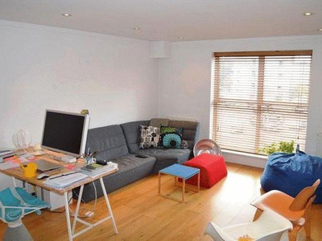 Holloway Mosque, 152 Holloway Road, London, N7 8DD, United Kingdom | 1 bed apartment for rent #130326746 | Rentberry