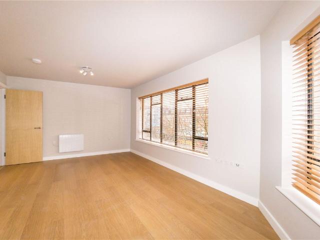 Holloway Road, Holloway, London N7, 2 bed flat to rent, £2,350 pcm | PrimeLocation
