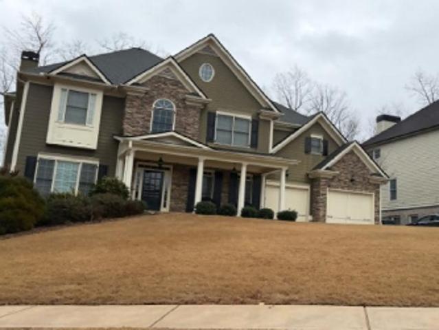Hollowbrooke Ct NW