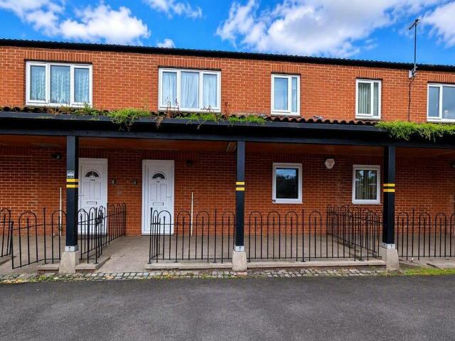 Hollowfield, Coulby Newham 1 bed flat to rent £595 pcm £137 pw