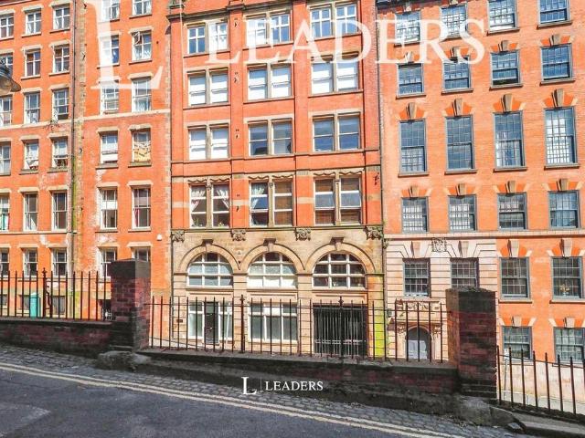 Hollowstone, NG1 2 bed flat to rent £1,250 pcm £288 pw