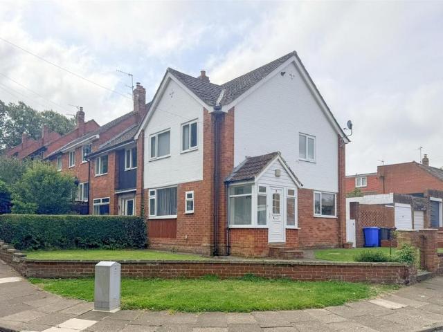 Holly Avenue, Morpeth 3 bed end of terrace house to rent £1,000 pcm £231 pw