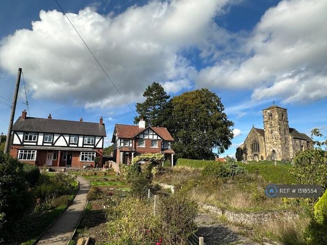 Holly Bank, York, YO26 3 bed semi detached house to rent £1,595 pcm £368 pw