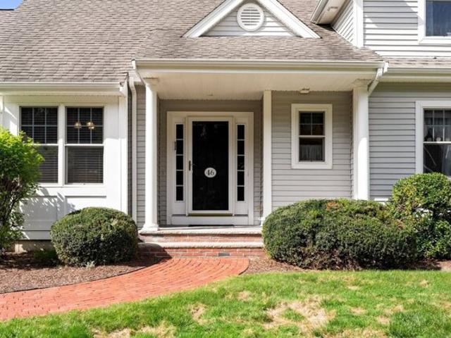 Holly Cir Unit,kingston, Condo For Sale