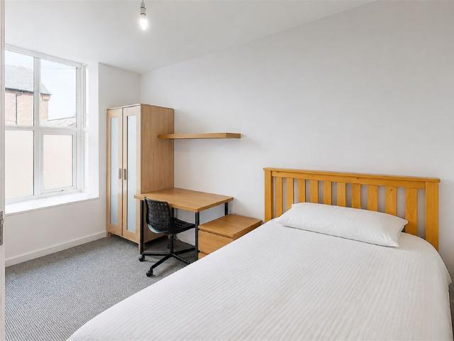 Holly Grove, Birmingham B29, 5 bed shared accommodation to rent, £555 pcm | PrimeLocation