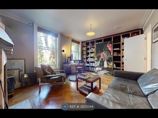 Holly Grove, London SE15, 2 bed maisonette to rent, £4,250 pcm | PrimeLocation